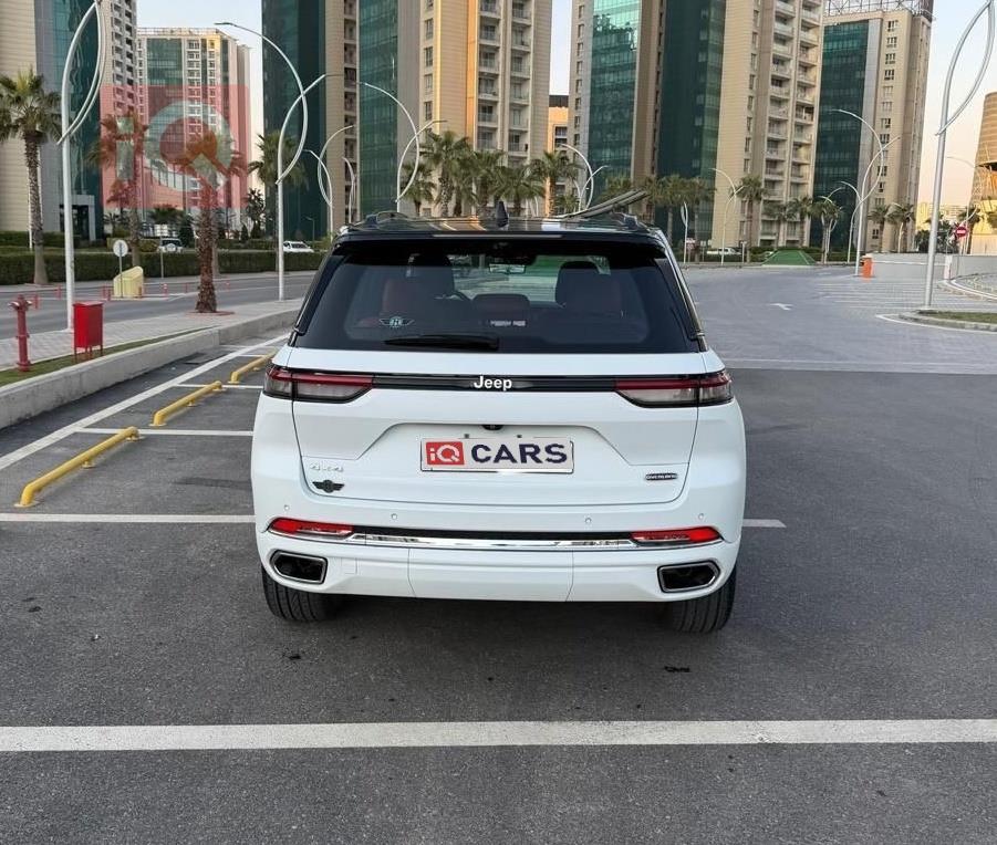 جيب جراند شيروكي